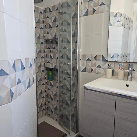L'aurora Apartment *